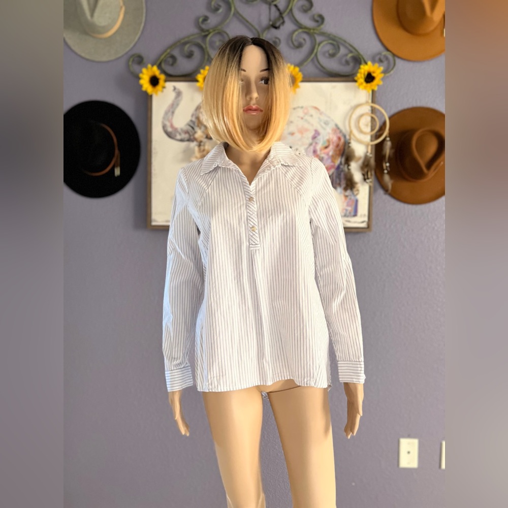 Ro&De white and blue, longsleeve striped blouse size-XS